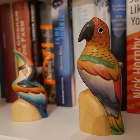 Stilvolle 2-zimmer-wohnung - Tram Vor Der Tuer - Parkplatz - Rainshower - Naehe Universitaet Apartman