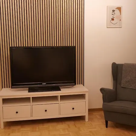 Stilvolle 2-zimmer-wohnung - Tram Vor Der Tuer - Parkplatz - Rainshower - Naehe Universitaet 公寓 卡塞尔