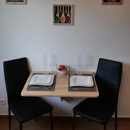 Apartman Stilvolle 2-zimmer-wohnung - Tram Vor Der Tuer - Parkplatz - Rainshower - Naehe Universitaet *