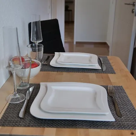 Stilvolle 2-zimmer-wohnung - Tram Vor Der Tuer - Parkplatz - Rainshower - Naehe Universitaet Kassel