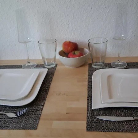 Stilvolle 2-zimmer-wohnung - Tram Vor Der Tuer - Parkplatz - Rainshower - Naehe Universitaet Kassel